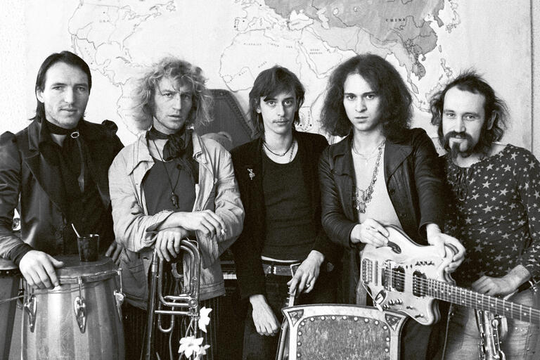 Polit-Band 'Ton, Steine, Scherben'