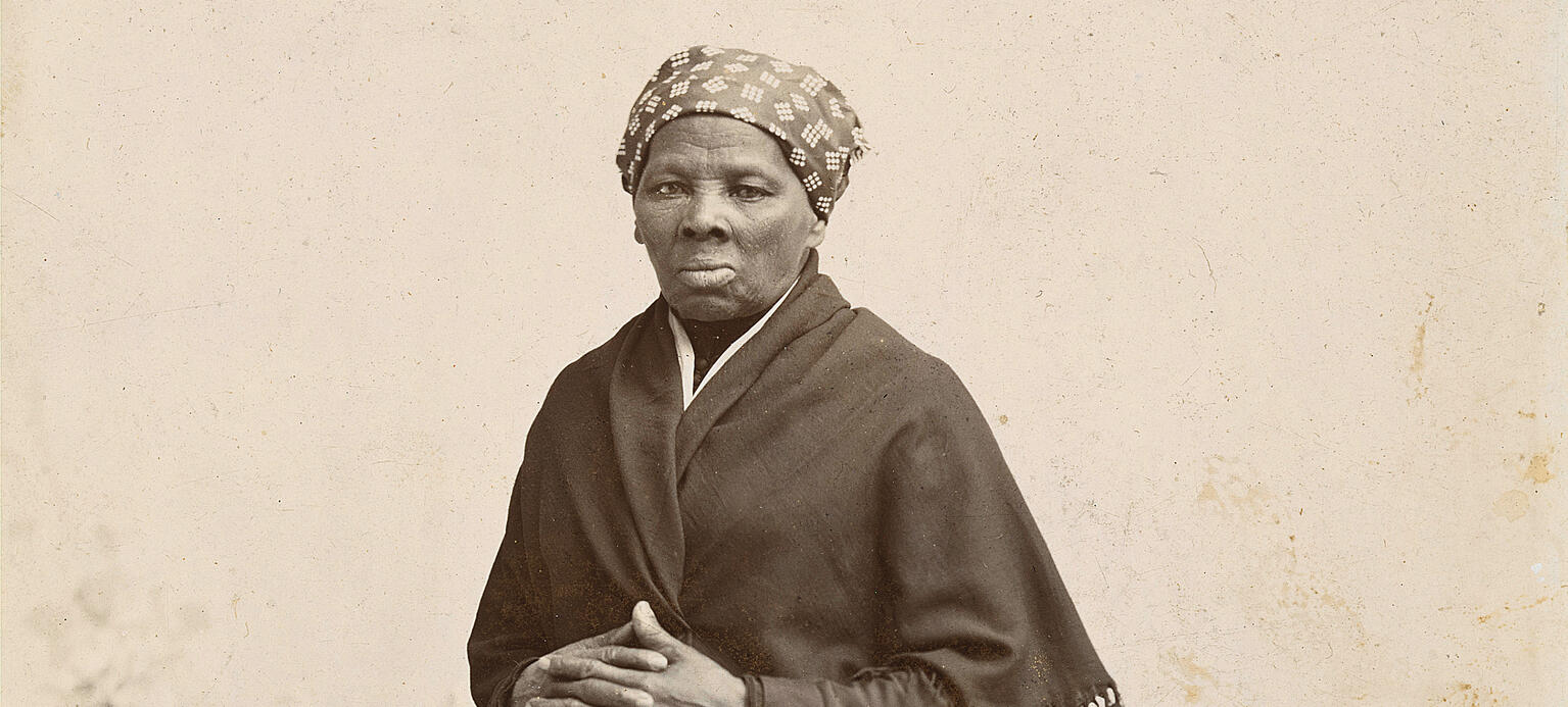 Im Kampf gegen die Sklaverei entsteht in den USA die „Underground Railraod“, ein System von Helfern, das Menschen aus der Sklaverei in die Freiheit führt.