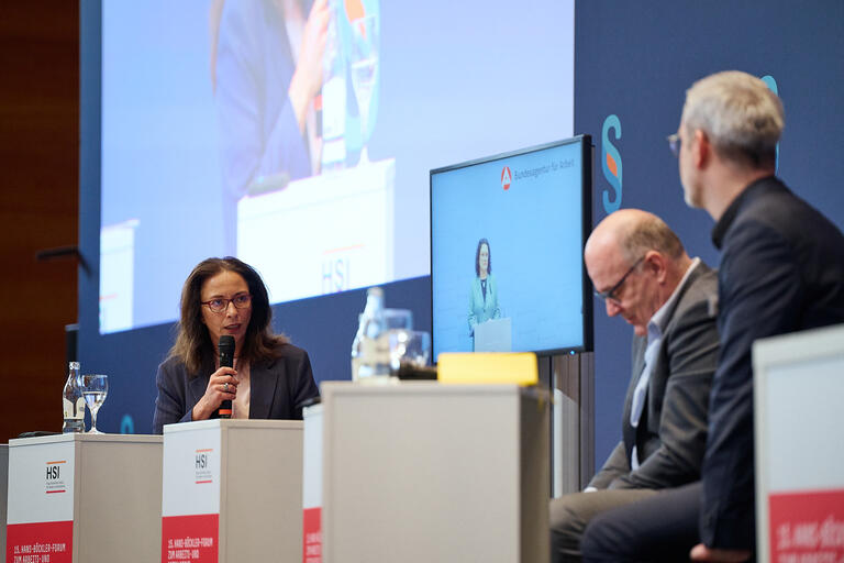 Jasmin Fahimi auf dem Podium