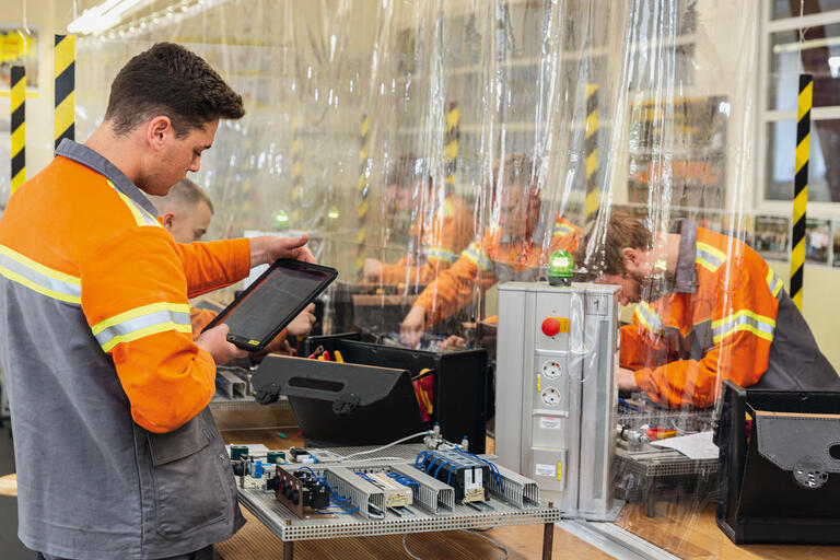 Dillinger Hütte Ausbildung mit Corona