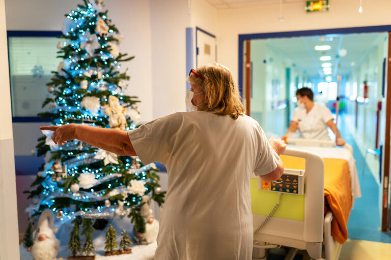 Krankenschwestern arbeiten an Weihnachten - PM Arbeiten an Festtagen