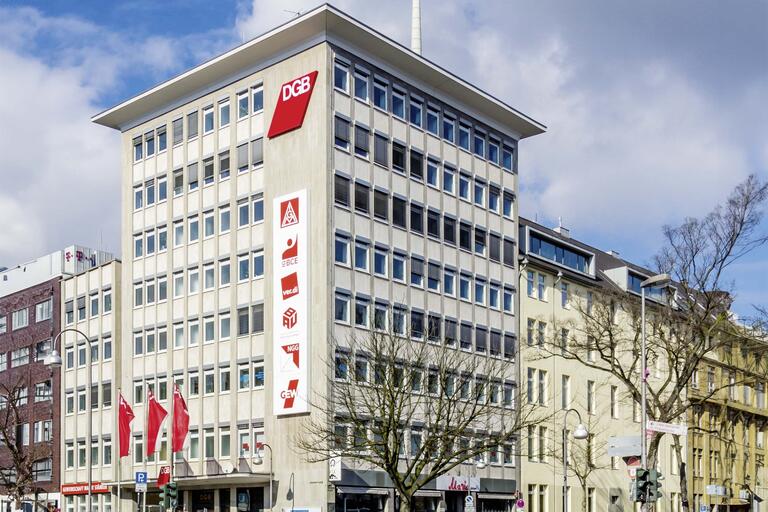 DGB-Haus am Hans-Böckler-Platz in Köln