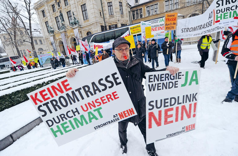 Protestaktion gegen Südlink 2016