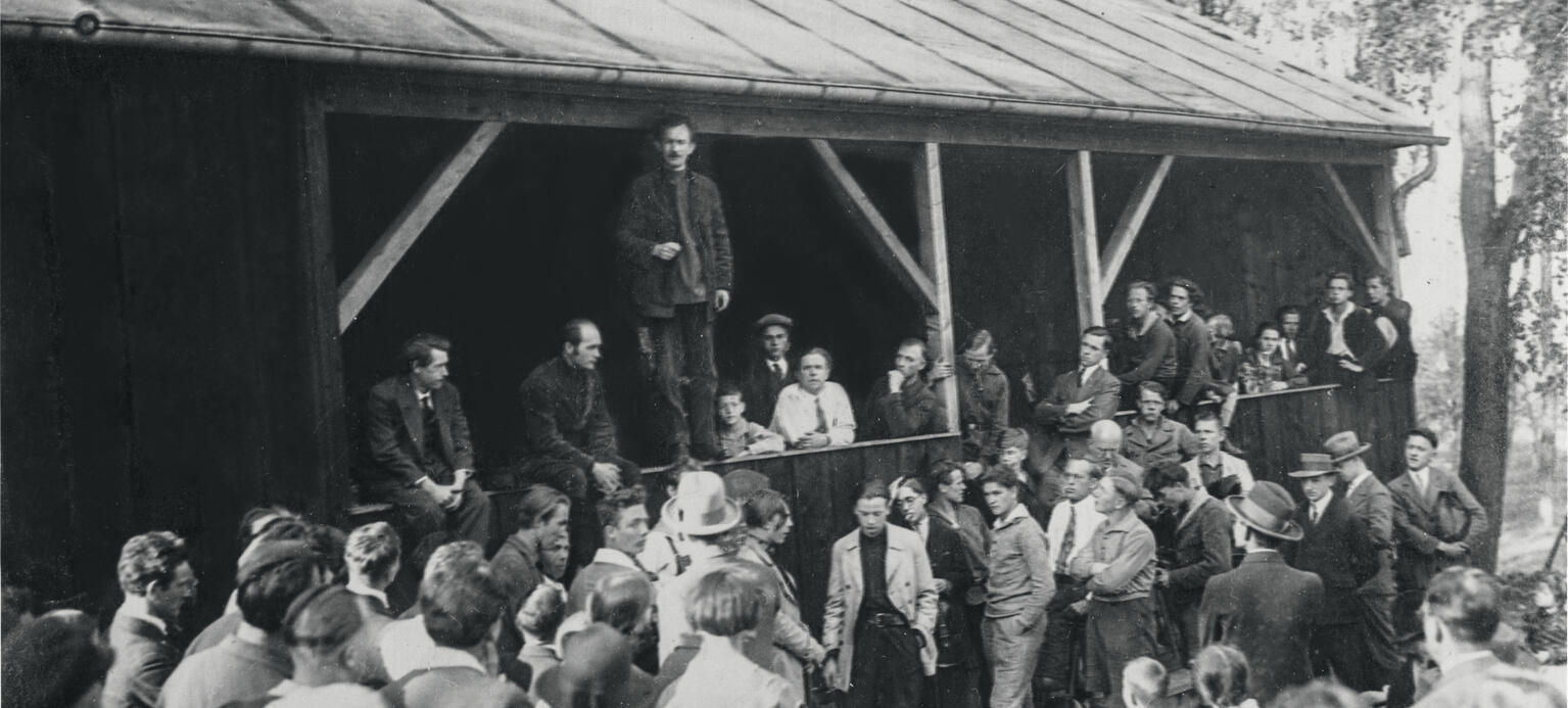Gregor Gog beim ersten internationalen Vagabundenkongress in Stuttgart