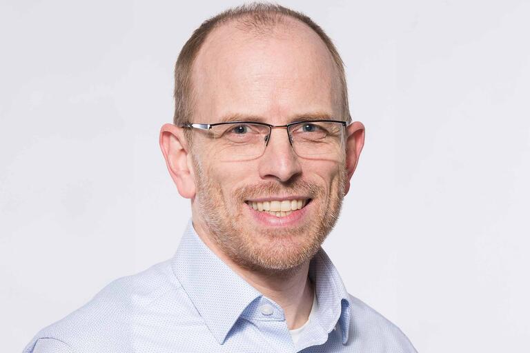 Portraitfoto Clemens Suerbaum, Gesamtbetriebsratsvorsitzender bei Nokia