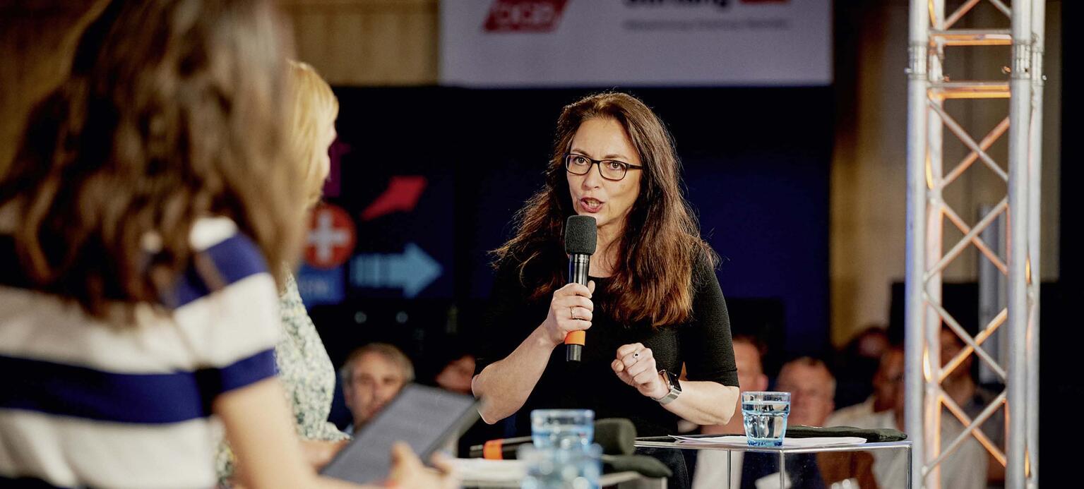 Die DGB-Vorsitzende Yasmin Fahimi auf der Aufsichtsrätekonferenz