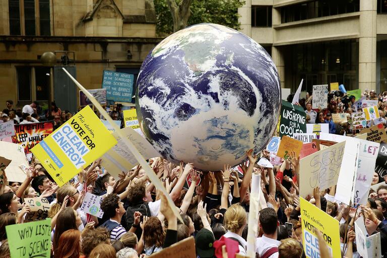 Klima-Streik von Schülern im australischen Sydney (2019): Dem Planeten Erde geht es schlecht.