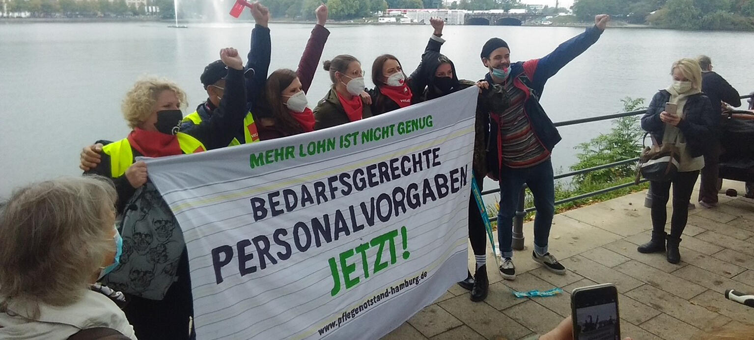 Protest zum Pflegenotstand in Hamburg