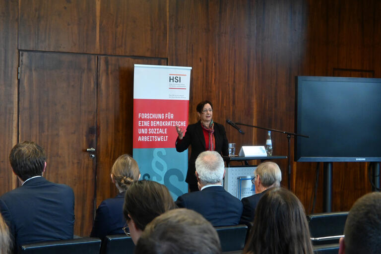 Verleihung des Hugo Sinzheimer Preises, Laudatorin Reingard Zimmer, Professorin an der Hochschule für Wirtschaft und Recht in Berlin